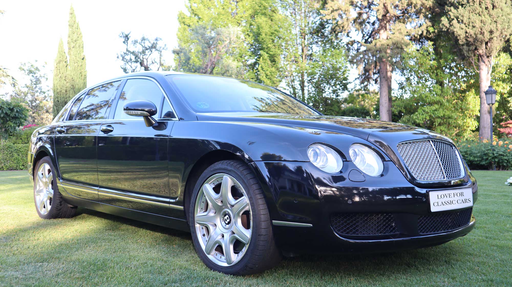 Bentley Continental Flying Spur frente-lateral love for classic Cars Alquiler madrid