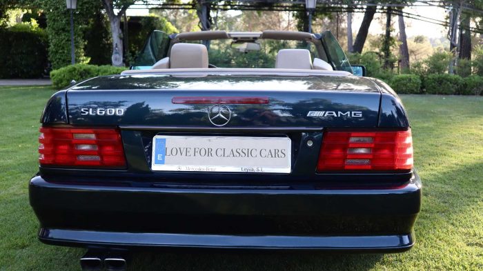 Mercedes_Benz_SL_600_trasera