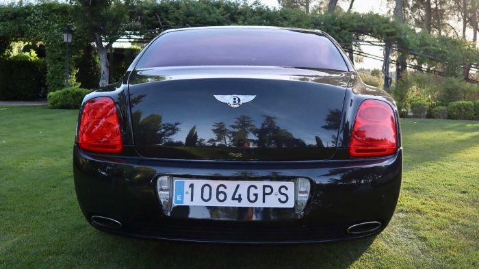 Bentley Continental Flying Spur trasera love for classic Cars Alquiler madrid